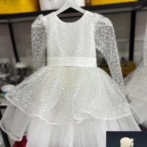 Abito elegante bambina con dettagli in paillettes e tulle.